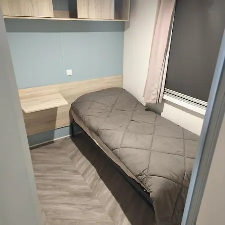 Mobil Rocky مكان تخييم *